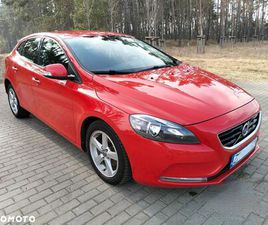 VOLVO V40 D2 MOMENTUM