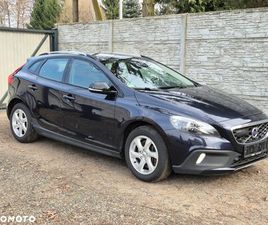 VOLVO V40 CROSS COUNTRY D4 GEARTRONIC MOMENTUM