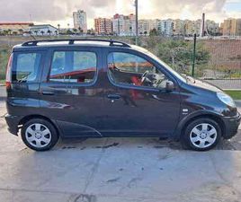 TOYOTA - YARIS VERSO