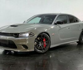 DODGE CHARGER 6.4 HEMI 392