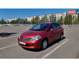 NISSAN TIIDA 2010