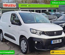 1.6 BLUEHDI 1000 PROFESSIONAL STANDARD PANEL VAN SWB EURO 6 (START/STOP) 5DR