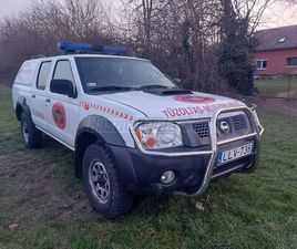 NISSAN NP300 PICKUP