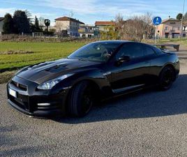 GT-R 3.8 V6 BLACK EDITION 550CV