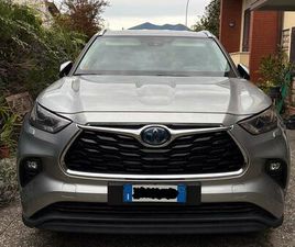 TOYOTA HIGHLANDER 43500KM 06/2021 TREND