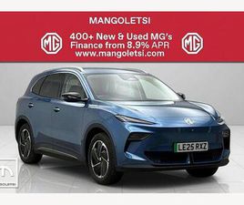 64KWH TROPHY LONG RANGE AUTO 5DR