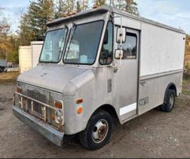 ② CHEVY STEPVAN P30 SHORTY — CAMIONNETTES & UTILITAIRES — 2EMEMAIN