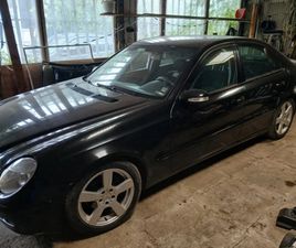 MERCEDES-BENZ E 220
