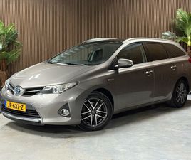 TOYOTA AURIS TOURING SPORTS - 1.8 HYBR. EXECUTIVE