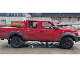 NISSAN DOUBLE CAB 4WD 4X4