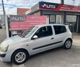 RENAULT CLIO II 1.4 I (BOITE AUTO)