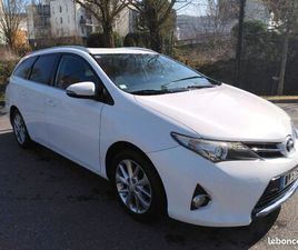 TOYOTA AURIS TOURING