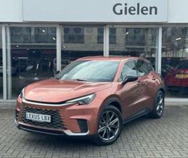 LEXUS LBX, 1.5 HYBRID RELAX TECH PACK | GEHEUGENFUNCTIE, LEER, DODEHOEKHERKENNING, 18 INCH, ELEKTRISCHE ACHTERKLEP, STOEL + STUURVERWARMING, €47.885 NIEUWPRIJS