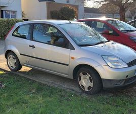 FORD FIESTA COMMERCIAL