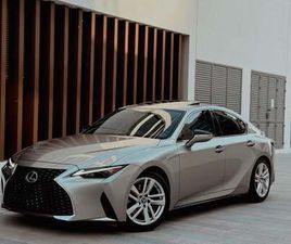 LEXUS IS300
