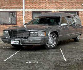 CADILLAC FLEETWOOD KRYSTAL KOACH FUNÉRAIRE 5.7 V8 263 CH 1995