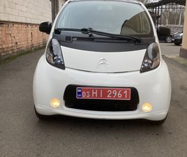 CITROEN C-ZERO 2011