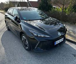 MG MG4 MG 4 64 LUXURY 5D