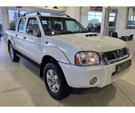 2020 NISSAN NP300 2.5 TDI 4X4 DOUBLE-CAB