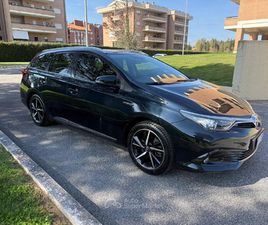 TOYOTA AURIS SPORTS TOURING