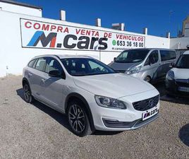 VOLVO V60 CROSS COUNTRY D3 MOMENTUM
