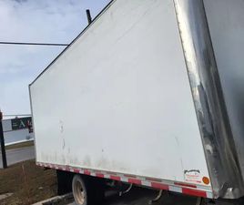 CAMION CUBE ISUZU NPR-HD 2015