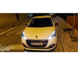 PEUGEOT 208 1.2 PURETECH STYLE