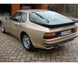 PORSCHE 944
