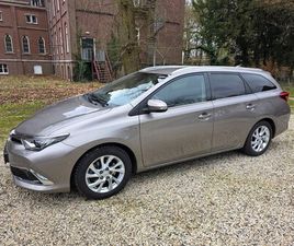 TOYOTA AURIS TOURING SPORTS - 1.8 HYBRID LEASE PRO