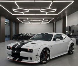 DODGE CHALLENGER SRT 6.4 HEMI WIDEBODY, CARBON