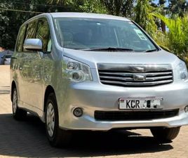 TOYOTA NOAH TOYOTA NOAH - 2012