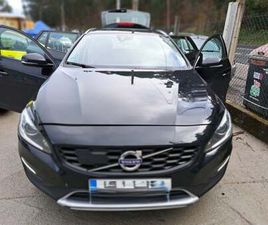 VOLVO V60 CROSS COUNTRY VOLVO V60 CROSS COUNTRY D4 SUMMUM