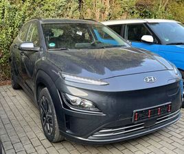 KONA ACC*CAM*ST-HEIZ*CARPLAY*SHZ*TEMPOMAT*1.HAND