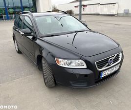 VOLVO V50 D2