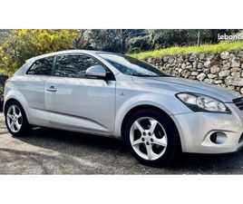 KIA PROCEED 1.6 COUPÉ