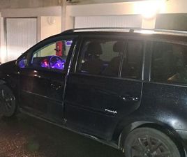 VOLKSWAGEN CROSSTOURAN TOURAN CROSS DE 2010