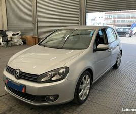 VOLKSWAGEN GOLF VOLKSWAGEN GOLF VI 1.6 TDI HIGHLINE BOITE AUTO ELLE EST MAGNIFIQUE