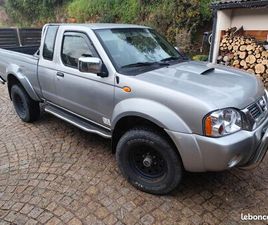 NISSAN NAVARA KING CAB NISSAN NAVARA D 22 KING CAB MOTEUR CHANGER