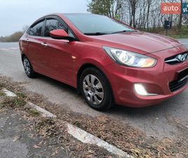 HYUNDAI ACCENT 2011