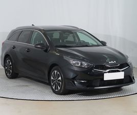 KIA CEED GOLD 1.5 T-GDI AUTOMAT, SERV.KNIHA, NAVIGÁCIA