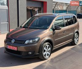 VOLKSWAGEN CROSS TOURAN 2012