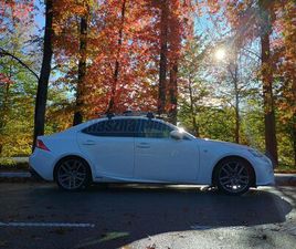 LEXUS IS 300H F-SPORT&SAFETY&SUNROOF (AUTOMATA)