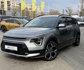 KIA NIRO 1.6 GDI HEV PLATINUM DCT KIA WALLIS DEMO AUTÓ ÁFA-S COMFORT CSOMAGGAL