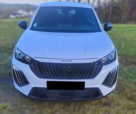 PEUGEOT 2008 PEUGEOT 2008 1.2 PURETECH ACTIVE PACK