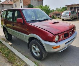 NISSAN TERRANO 2,4I