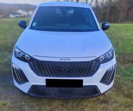 PEUGEOT 2008 PEUGEOT 2008 1.2 PURETECH, 131CV