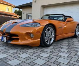 DODGE VIPER SRT10