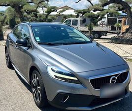 VOLVO V40 CROSS COUNTRY