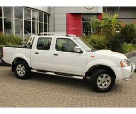 2015 NISSAN NP300 2.5 TDI HI-RIDER DOUBLE-CAB