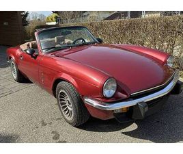 TRIUMPH SPITFIRE 1500 CABRIOLET, BORDEAUX-FARBIG (1978)